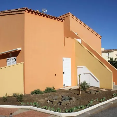 Comfortable Flat Near The Beach