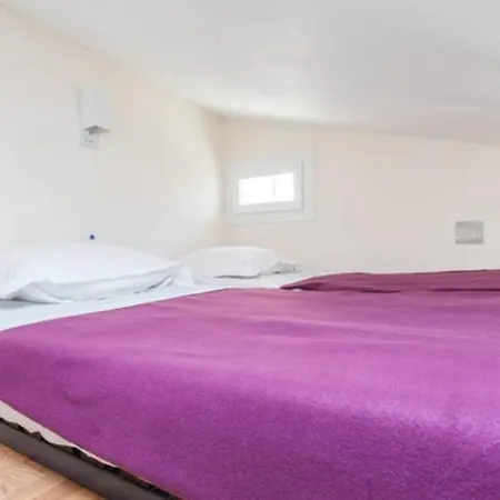 Comfortable Flat Near The Beach